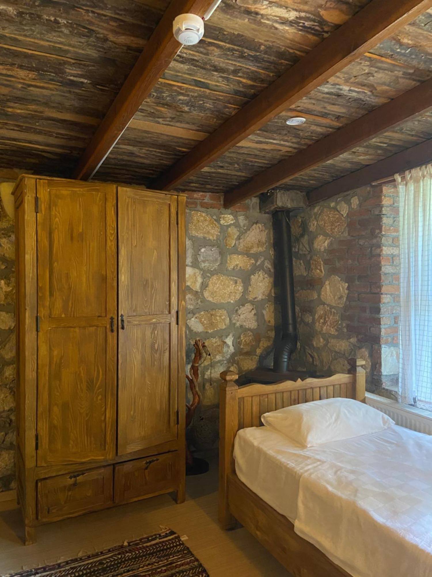 Pavelin Yeri Otel Edremit  Exterior foto